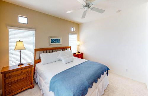 Spacious, dog-friendly condo with pool & hot tub - Foto 19