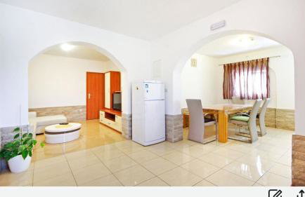 Vila Nova with private heating pool and jacuzzi - Foto 19