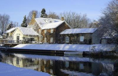Cottage - Sleeps 3, Parking & Fishing - Foto 9