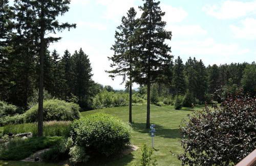 Four-Bedroom Luxury Vacation Rental on 80 Private Acres near Granite Peak, Wisconsin - Foto 18