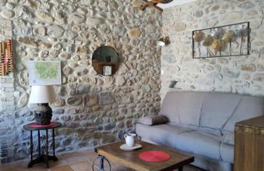 lou caladou gîte en pierre avec bain à remous - Foto 8