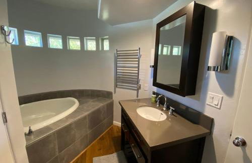 Gold Country Post-Modern Estate on Piper Hill - Photo 18