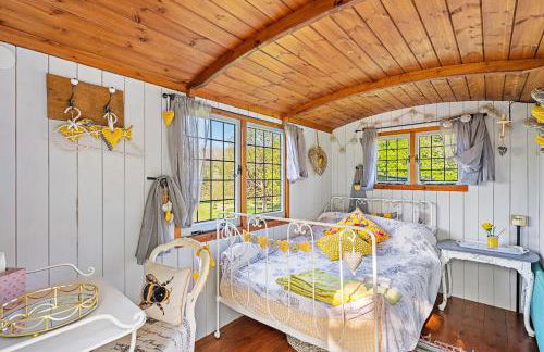 Finest Retreats- Shepherds Hut at Hilltop Farm - Foto 7