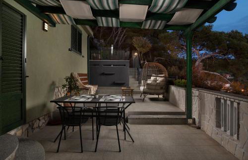 Green House - Photo 20