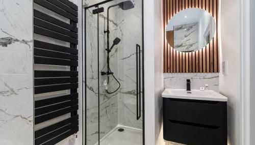 GuestReady - 2BR Maisonette in Covent Garden - Foto 4, Shower