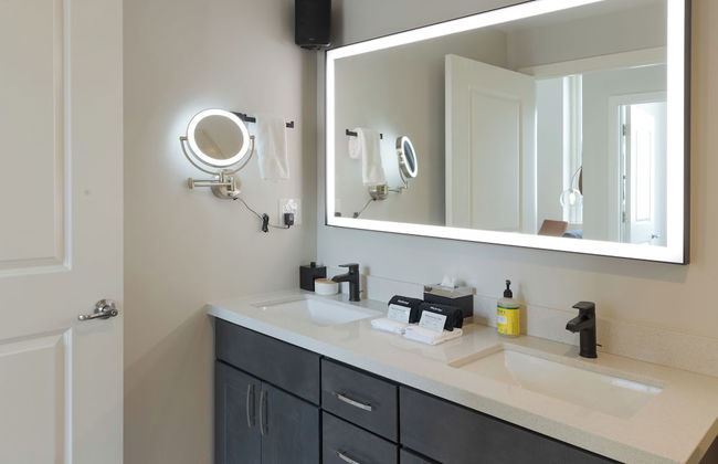 Unique Historic Experience Conveniently Located in the Heart of Cincinnati - Foto 58