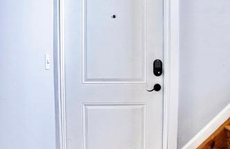 Urban Oasis Spacious 3BR 2BA Patio Near NYC EWR American Dream Mall - Photo 17