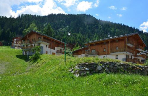 Vacancéole - Résidence Les Chalets de la Ramoure - Foto 7