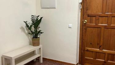 Encantador Apartamento en el Corazón de Tremp - Photo 3