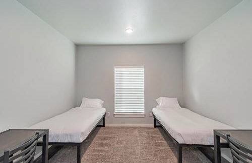 Bringham's Mill Apartments Perfect for Groups Full Kitchen Gym and Free Parking - Photo 121