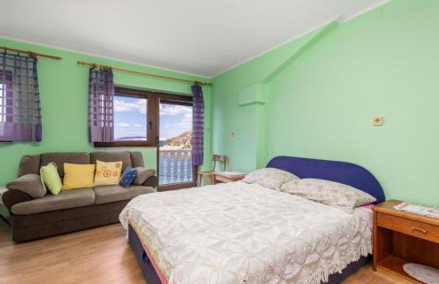 Beautiful Apartment In Starigrad - Foto 5