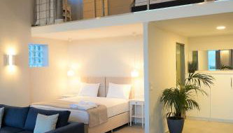 Moonlight Suites - Photo 3