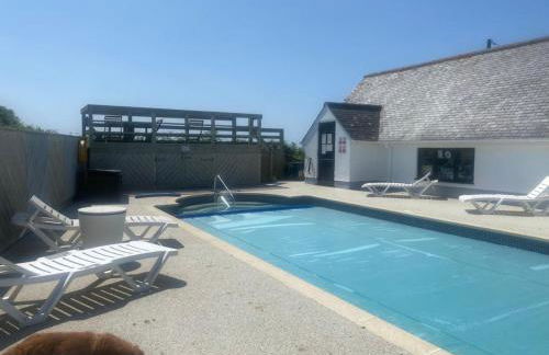 2 Bedroom Cottage sleeps 4, with Pool Use, Sennen - Foto 17