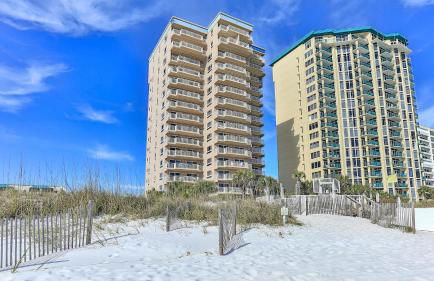 Destin Towers 142 - 2 Bedroom Beach Front Condo in the Heart of Destin with Amazing Views! - Foto 58