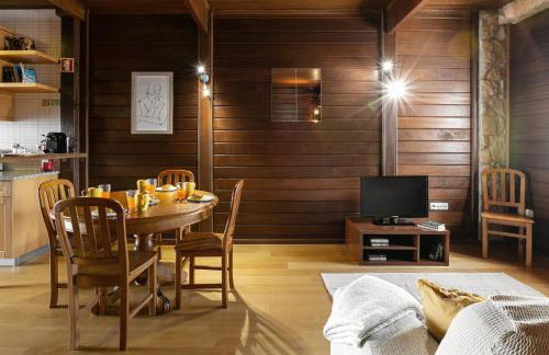 Unique Wooden Cottage - Foto 14