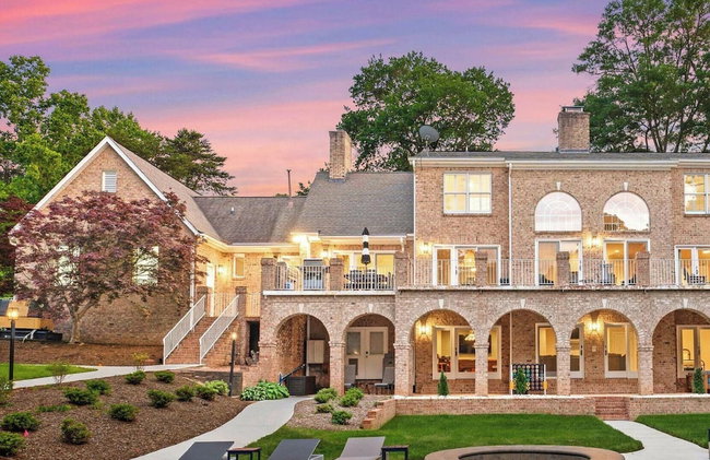 Shoreway Cove by Avantstay Waterfront, Pool, Dock - Foto 1