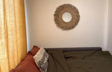 PARIS-MONTROUGE Magnifique Studio Appartement de 35m2 - très cosy pour 1 à 6 personnes refait à neuf - ENTIRE APARTMENT LUXIRIOUS AND WARM - Montrouge Paris 14ème - Proche Aéroport Orly & Parc Expositions Porte de Versailles FREE WIFI GRATUIT - Foto 43