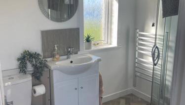 Nether Onston Cottage - Photo 3