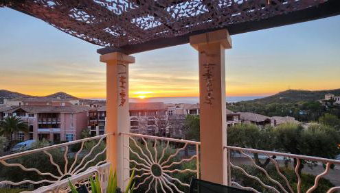 Saint-Raphael- Vue mer et Massif de l'Esterel - Foto 4