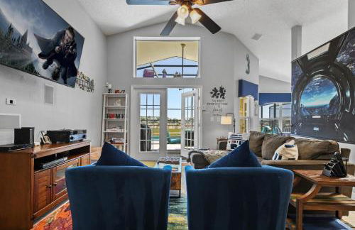 Wheelchair accessible Lakeview 4BR house with pool spa themed rooms game room - Foto 12