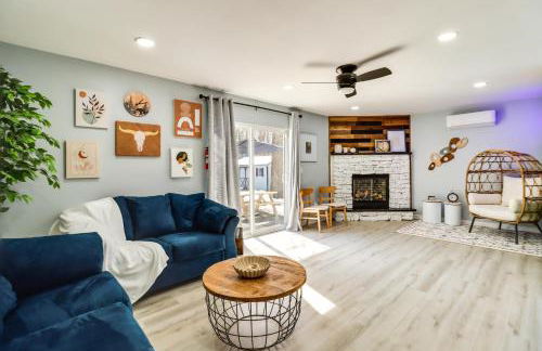 9 Mi to Camelback! Home with Hot Tub and Fire Pit - Foto 16