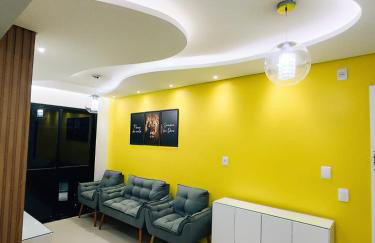 Apto Luxuoso em Pelotas Super Novo - Foto 2