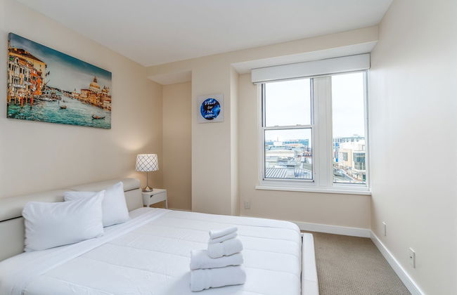 2 BR Fully Furnished Apartment at Penn Quarters - Surrounded by Best Restaurants in Town - Foto 13