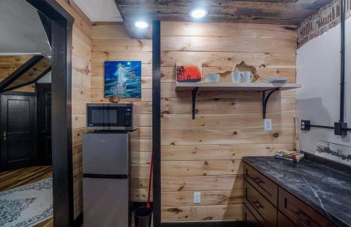 Rustic KY Retreat, Columbia House Unit B apts - Foto 5