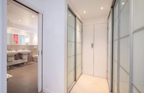 Spacious Coastal Retreat with Sea Views - Foto 27