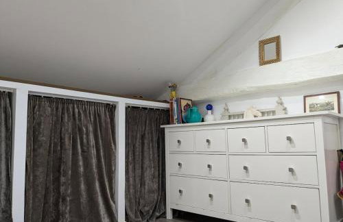 T2 Au pied du château sans vis à vis - Foto 14