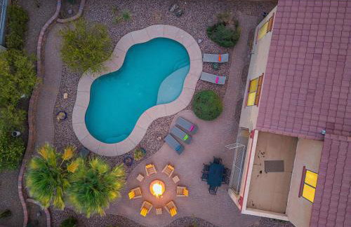 Mountain View Retreat Pool, Firepit Pool table Fun - Foto 19