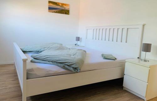 FEDDERSEN LIVING Kernsanierte Ferienwohnungen - Gemütlich - Netflix - Voll ausgestattet - zentral - Foto 35