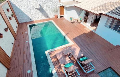 Casa com piscina em frente à Praia do Santinho - Foto 2