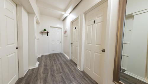 8 Beds Home with 4 Car Parking Space - Near DTLB - Foto 4