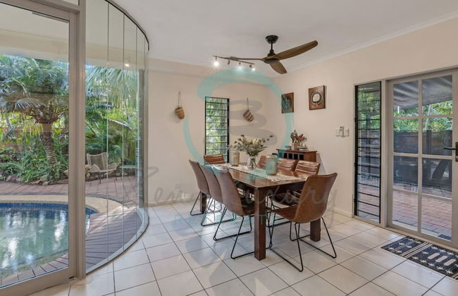 Zen Serene Seascape Family Pool BBQ Markets - Foto 6