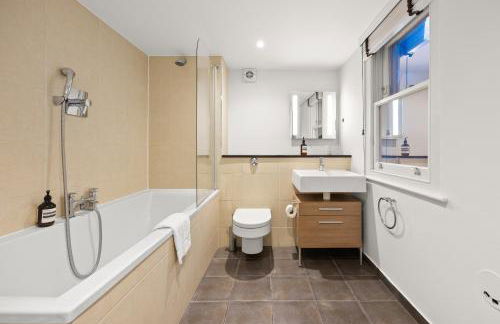 Covent Garden Opera bright and spacious Apartment - Foto 19