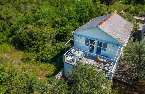 2 Bedroom Nice Home In Molat - Photo 9