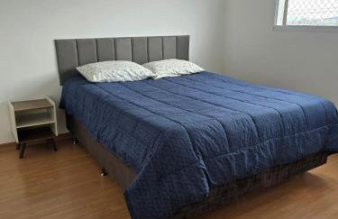 Apto completo próximo a Floripa Wi-Fi e estacionamento - Foto 3