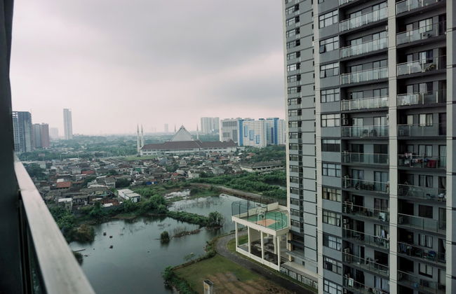 Homey And Cozy Studio Room Daan Mogot City Apartment - Foto 21