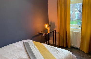 Heaton-Beautiful 3 Double Bedrooms Sleeps 6 Free Parking and Wifi - Foto 12