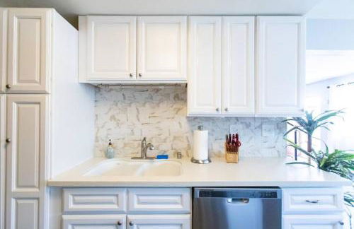 Cali Condo+BBQ+MemoryFoamBeds+12min to Beach - Foto 16