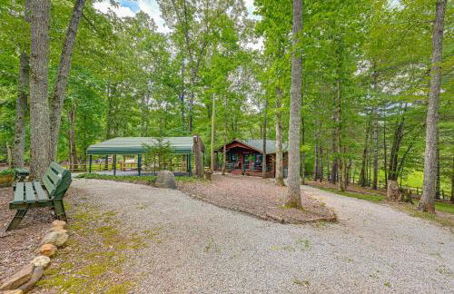 11 Mi to Dtwn Franklin Cabin with Porch! - Foto 23