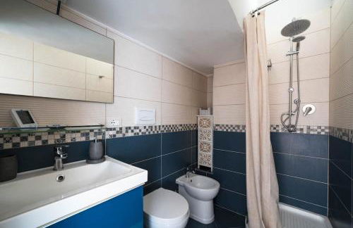 Al Belvedere A cozy with hills and village view - Foto 27