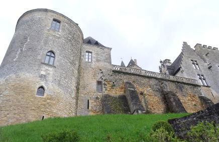 Au Pied du CHÂTEAU - 5 à 11 personnes - Baignade-canoë-piste cyclable à 100 m - Foto 72