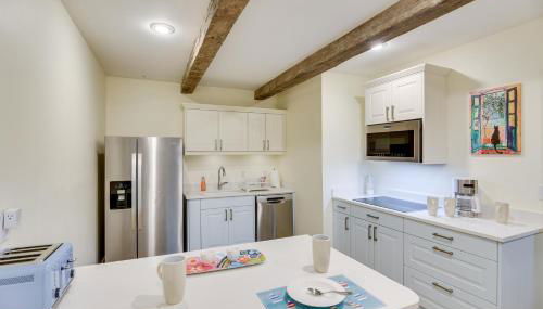 French Château Near Beaches, Mystic and Casinos! - Foto 5