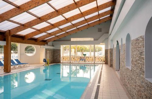 Bungalow idéal à Saint-Jean-de-Monts avec piscine - Foto 17