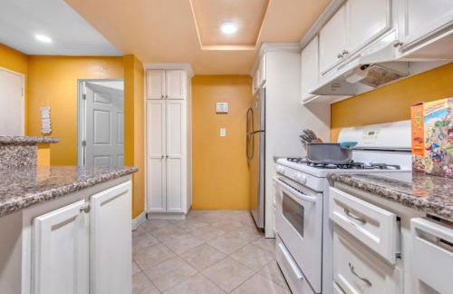 2 Bed Apartment with Private Terrace Near SoFi - Foto 21