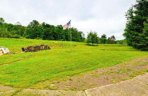 Mtn-View Deck and Grill Creekside Catskills Cabin! - Foto 21