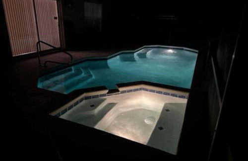 2025 Deals Are Here! Book Now Before Rates Go Up! - Foto 37