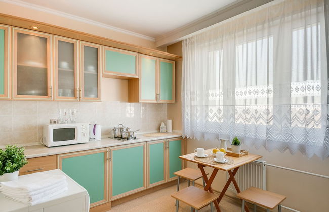 41 Orekhovo 3 Bedroom Apartment near Tsaritsyno Park - Photo 6